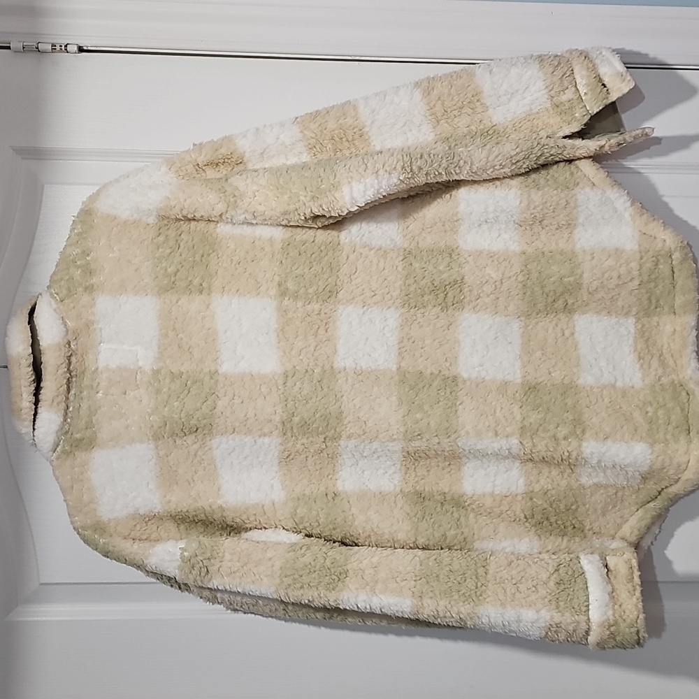 Thread & Supply Shacket ✨️ - Picture 2 of 3